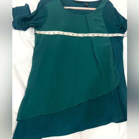 H By Halston, long sleeve green jade assymetrical double layer top size S - Picture 3 of 9